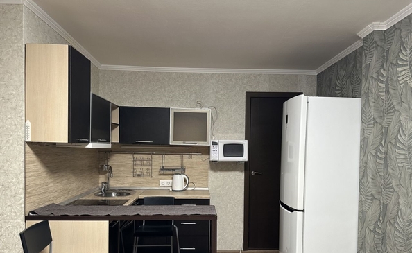 
  Сдам в аренду 1-комнатную квартиру, 41 м², Красноярск

. Фото 5.