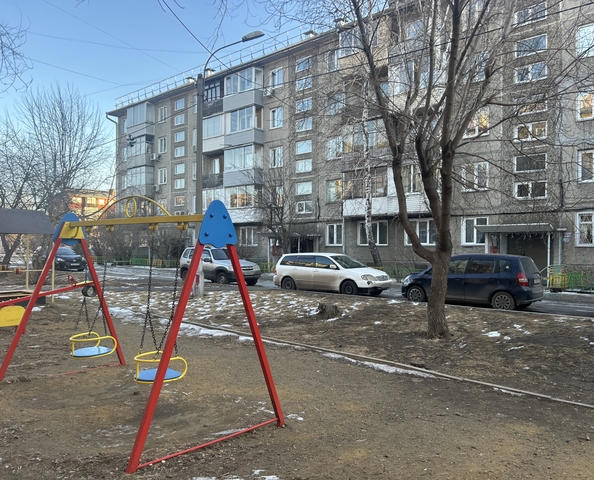 
   Продам 2-комнатную, 48.4 м², 60 лет Октября ул, 100

. Фото 23.