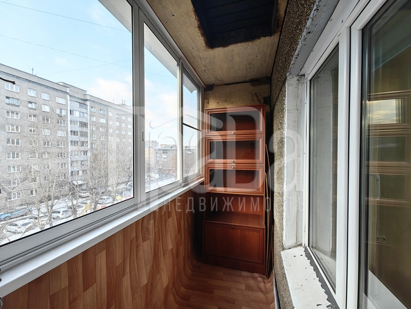 
   Продам 1-комнатную, 35.7 м², Железнодорожников ул, 10а

. Фото 9.