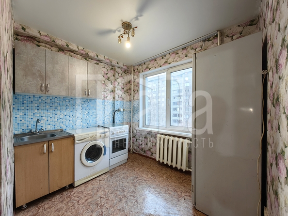 
   Продам 1-комнатную, 35.7 м², Железнодорожников ул, 10а

. Фото 13.