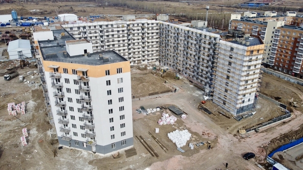 
   Продам 4-комнатную, 99.87 м², Новые Солонцы, дом 9

. Фото 3.