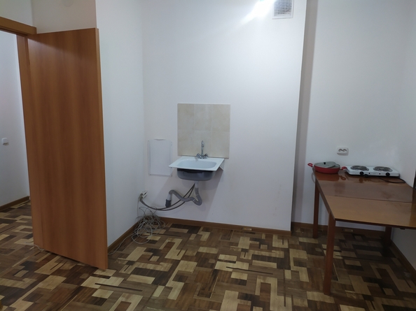 
  Сдам в аренду 1-комнатную квартиру, 29 м², Красноярск

. Фото 4.