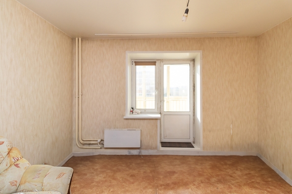 
   Продам 1-комнатную, 37.3 м², Ботанический б-р, 15

. Фото 5.