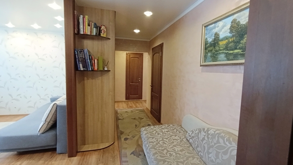 
   Продам 3-комнатную, 73 м², Мужества ул, 22

. Фото 5.