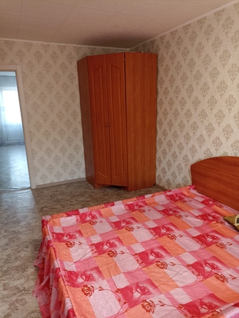 
  Сдам в аренду 2-комнатную квартиру, 44 м², Красноярск

. Фото 1.