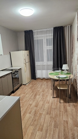 
   Продам 2-комнатную, 56.2 м², Киренского ул, 33

. Фото 10.