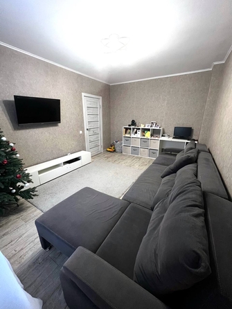 
   Продам 2-комнатную, 55.6 м², Судостроительная ул, 27д

. Фото 3.