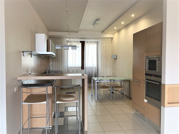 
   Продам 3-комнатную, 147 м², Мира пр-кт, 105д

. Фото 2.