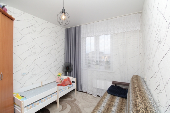 
   Продам 3-комнатную, 60.1 м², Республики ул, 49

. Фото 11.