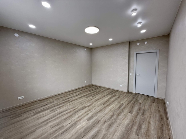 
  Сдам в аренду 1-комнатную квартиру, 46 м², Красноярск

. Фото 11.