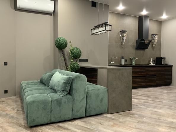 
   Продам 2-комнатную, 77.7 м², Караульная ул, 50

. Фото 5.