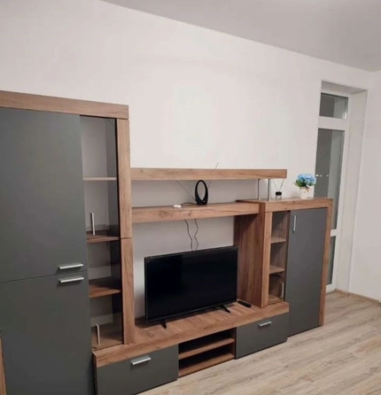 
  Сдам 1-комн. квартиру, 39 м², Мужества ул, д. 18
. Фото 1.