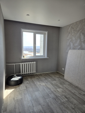 
  Продам 3-комн. квартиру, 65 м², Ульяновский пр-кт, д. 14
. Фото 7.
