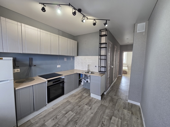 
  Продам 3-комн. квартиру, 65 м², Ульяновский пр-кт, д. 14
. Фото 14.