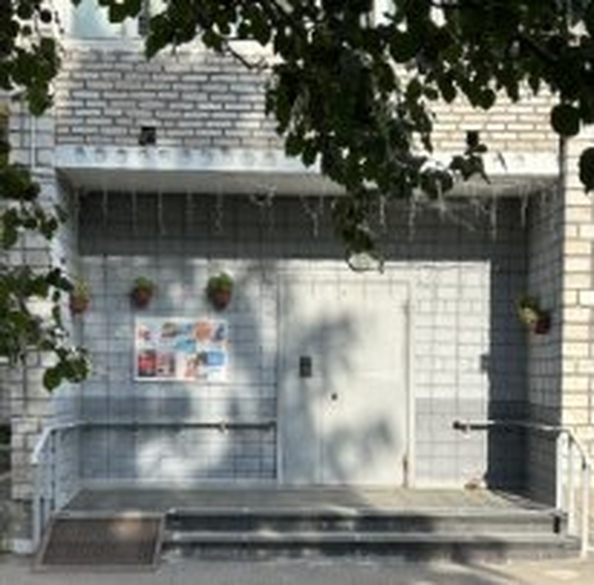 
  Продается 2-комн. квартира, 49.4 м², Менжинского ул, д. 14Б
. Фото 2.