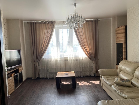 
  Продам 2-комн. квартиру, 83 м², Краснодарская ул, д. 8
. Фото 7.