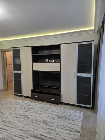 
  Сдам 3-комн. квартиру, 82 м², Алексеева ул, д. 24
. Фото 5.