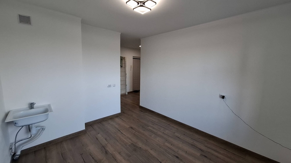 
  Продается 1-комн. квартира, 38 м², ЖК Аринский, дом 1 корпус 4
. Фото 2.