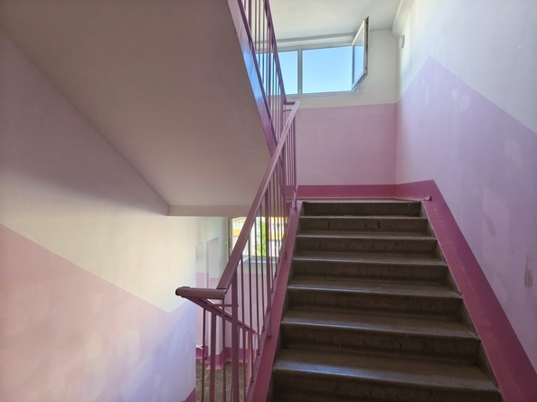 
  Продается 1-комн. квартира, 32 м², Даурская ул, д. 10
. Фото 8.