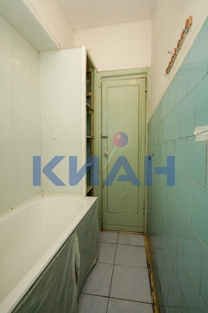 
  Продам 3-комн. квартиру, 80 м², Малиновского ул, д. 8
. Фото 3.