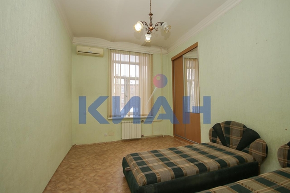 
  Продам 3-комн. квартиру, 80 м², Малиновского ул, д. 8
. Фото 7.
