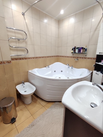 
  Продам 2-комн. квартиру, 61.6 м², Алексеева ул, д. 22
. Фото 7.