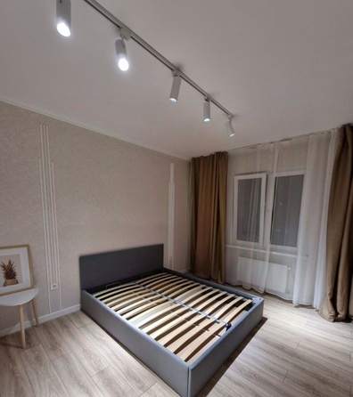 
  Сдам 1-комн. квартиру, 39 м², Декабристов ул, д. 44
. Фото 3.