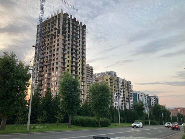 
  Продам 2-комн. квартиру, 50 м², ЖК Univers (Универс), 3 квартал
. Фото 1.