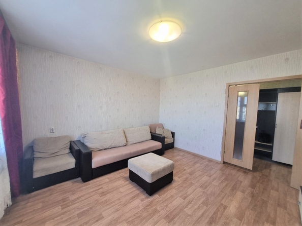 
  Сдам 1-комн. квартиру, 41 м², Линейная ул, д. 109
. Фото 2.