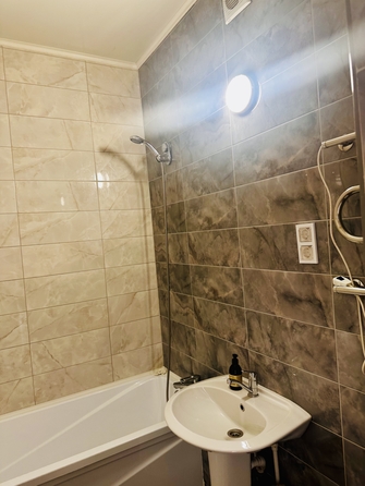 
  Сдам 1-комн. квартиру, 40 м², 78 Добровольческой бригады ул, д. 26
. Фото 5.