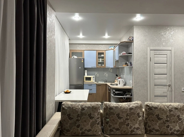 
  Продается 2-комн. квартира, 52.4 м², Карла Маркса ул, д. 132
. Фото 7.