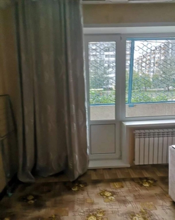 
  Сдается 1-комн. квартира, 40.7 м², 4-й мкр
. Фото 5.