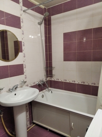
  Сдам 1-комн. квартиру, 46 м², Алексеева ул, д. 24/1
. Фото 1.