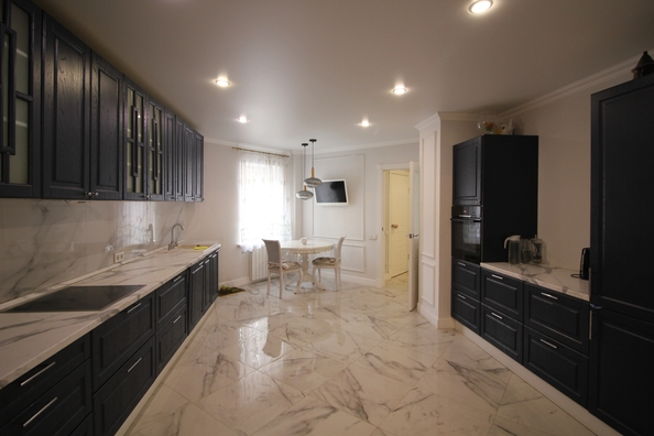 
  Продается 4-комн. квартира, 264.9 м², Посадская ул, д. 10
. Фото 2.