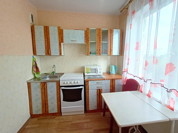 
  Сдам 2-комн. квартиру, 40 м², Металлургов пр-кт, д. 22а
. Фото 12.