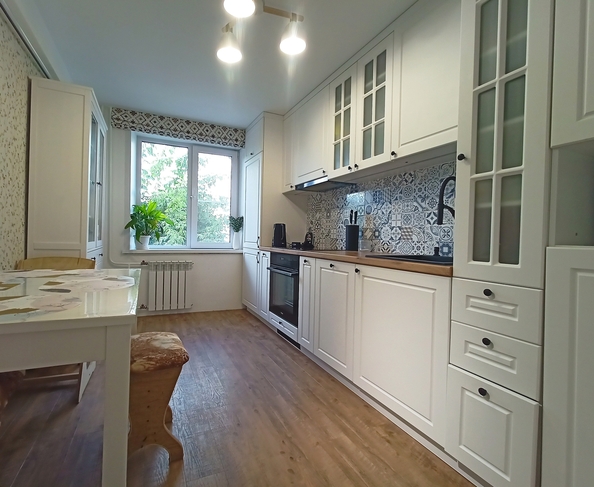 
  Продам 3-комн. квартиру, 59 м², Побежимова ул, д. 9
. Фото 8.