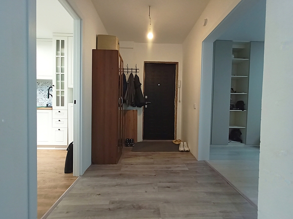 
  Продам 3-комн. квартиру, 59 м², Побежимова ул, д. 9
. Фото 12.