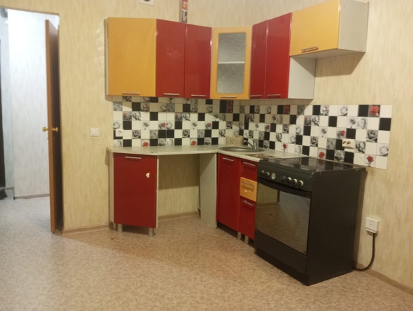 
  Сдам 1-комн. квартиру, 36 м², Норильская ул, д. 3е
. Фото 2.