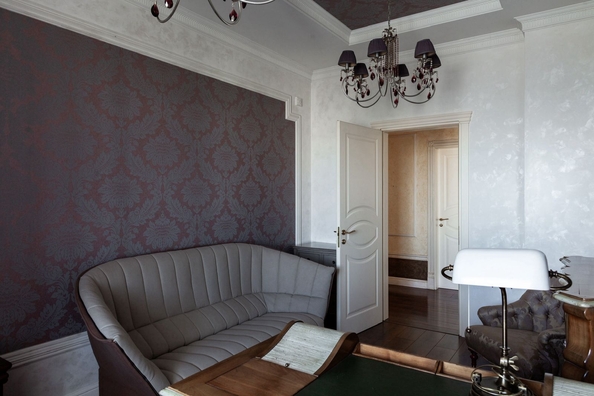 
  Продается 4-комн. квартира, 147 м², Менжинского ул, д. 10д
. Фото 4.