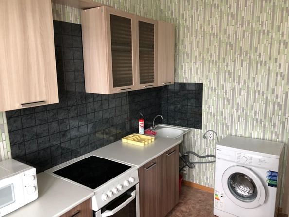 
  Сдается 1-комн. квартира, 45 м², Чернышевского ул, д. 122
. Фото 1.