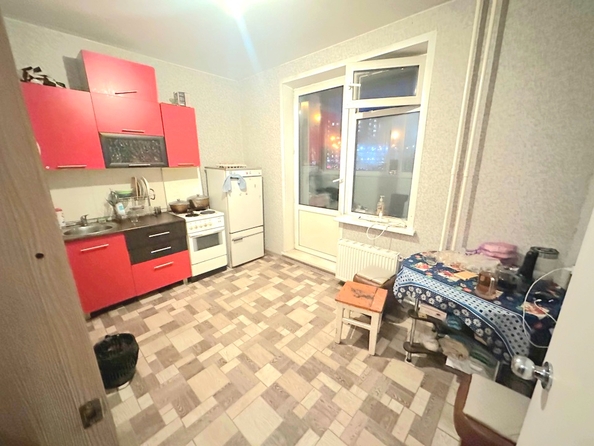 
  Продам 1-комн. квартиру, 33 м², Северное шоссе, д. 48
. Фото 1.
