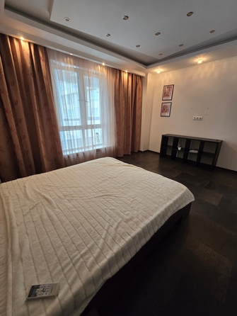 
  Сдается 3-комн. квартира, 100 м², Авиаторов ул, д. 41
. Фото 4.