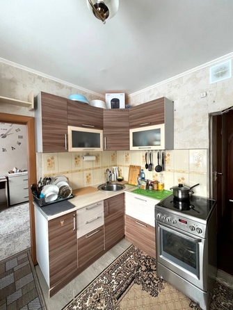 
  Продам 4-комн. квартиру, 81.3 м², Гвардейская ул, д. 8
. Фото 10.
