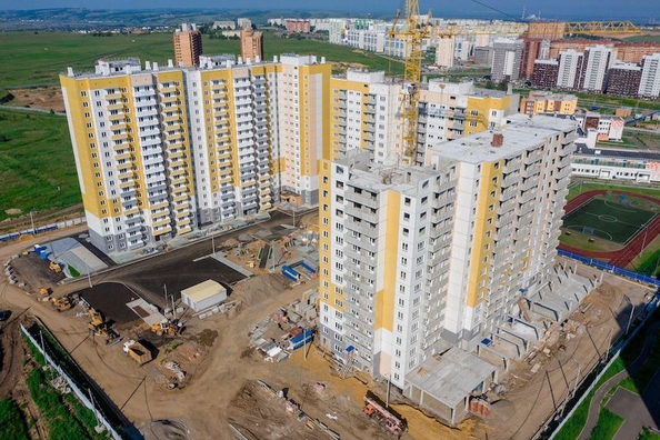 
  Продается 3-комн. квартира, 70.24 м², ЖК Нанжуль-Солнечный, дом 13
. Фото 2.