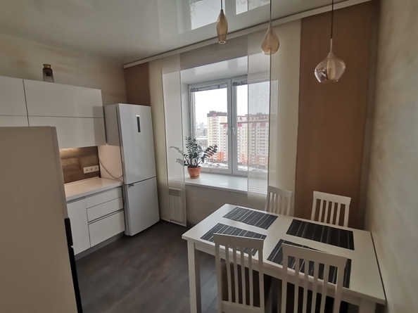 
  Продам 2-комн. квартиру 52.6 м², в ЖК Покровка-Life, дом 2. Фото 8.