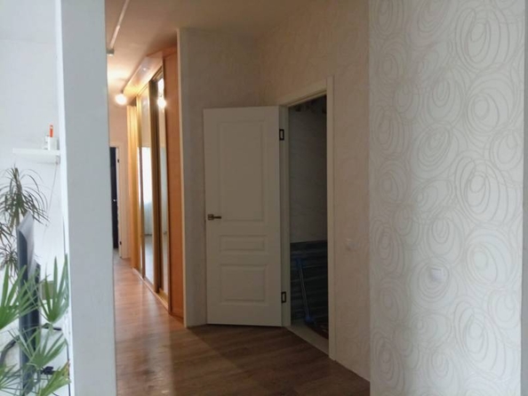 
  Продам 3-комнатный апартамент 90 м², в ЖК Золотое сечение, дом 1. Фото 9.