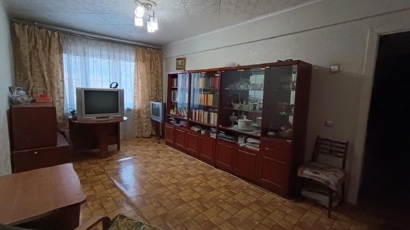 
  Продам 3-комн. квартиру 60 м². Фото 1.