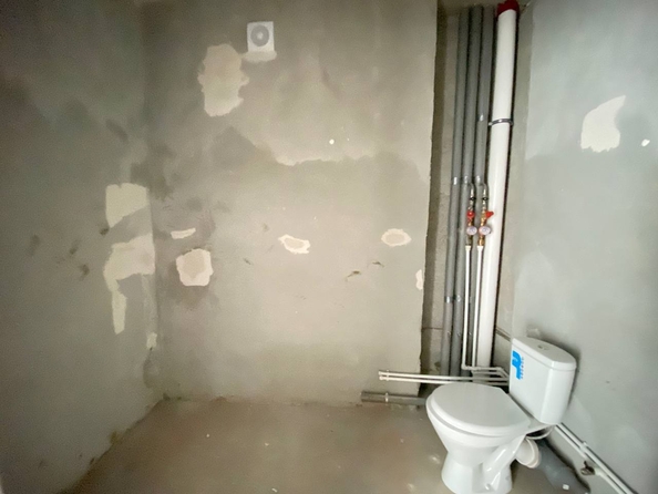 
  Продам 2-комн. квартиру 41 м², в ЖК Портовый, 1 очередь. Фото 12.