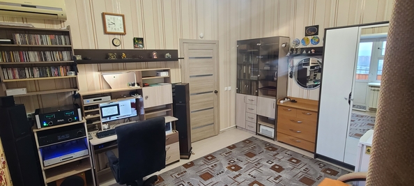 
  Продам 4-комнатный пентхаус 132.4 м². Фото 37.