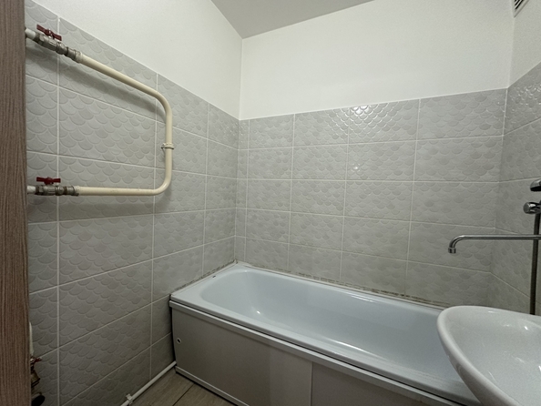 
  Продам 3-комн. квартиру 65.5 м², в ЖК Иннокентьевский, 3 мкр дом 6. Фото 14.